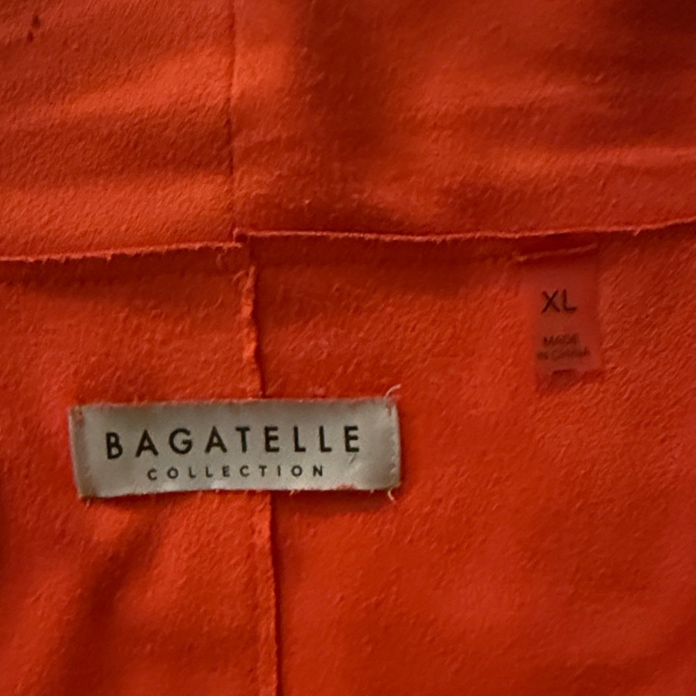Bagatelle Women's Vibrant Red Faux swead Cape Jacket - Picture 4 of 4